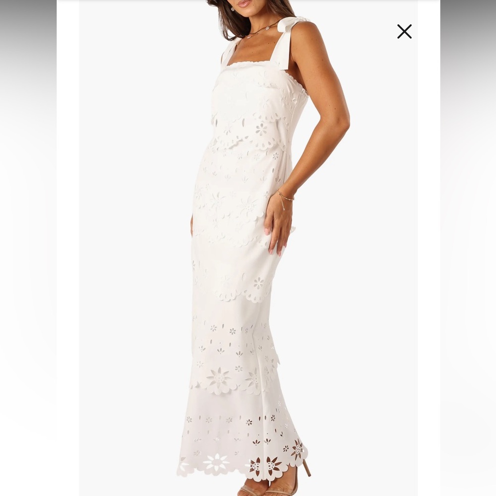 Petal & Pup White Floral Midi Dress - Picture 3 of 5